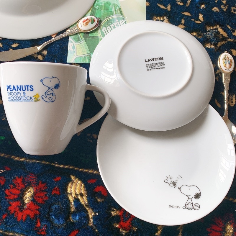 Bộ bàn ăn Snoopy