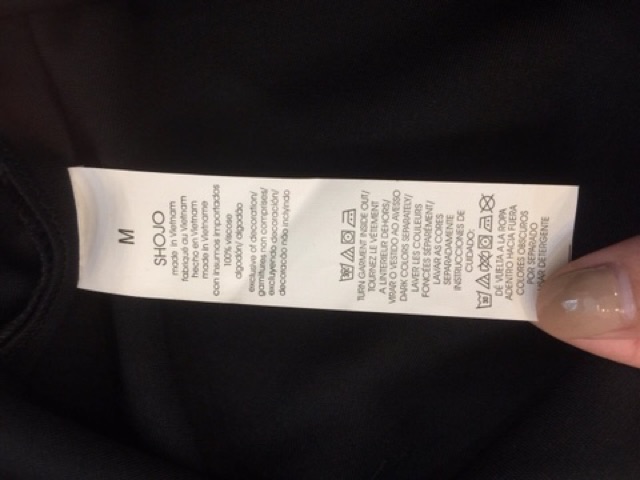 Váy đen đỏ chất đẹp