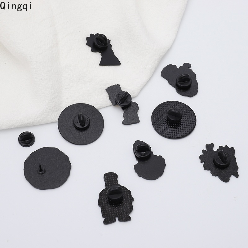 Huy hiệu cài áo Miss Zoe hình nhân vật hoạt hình Simpson sáng tạo