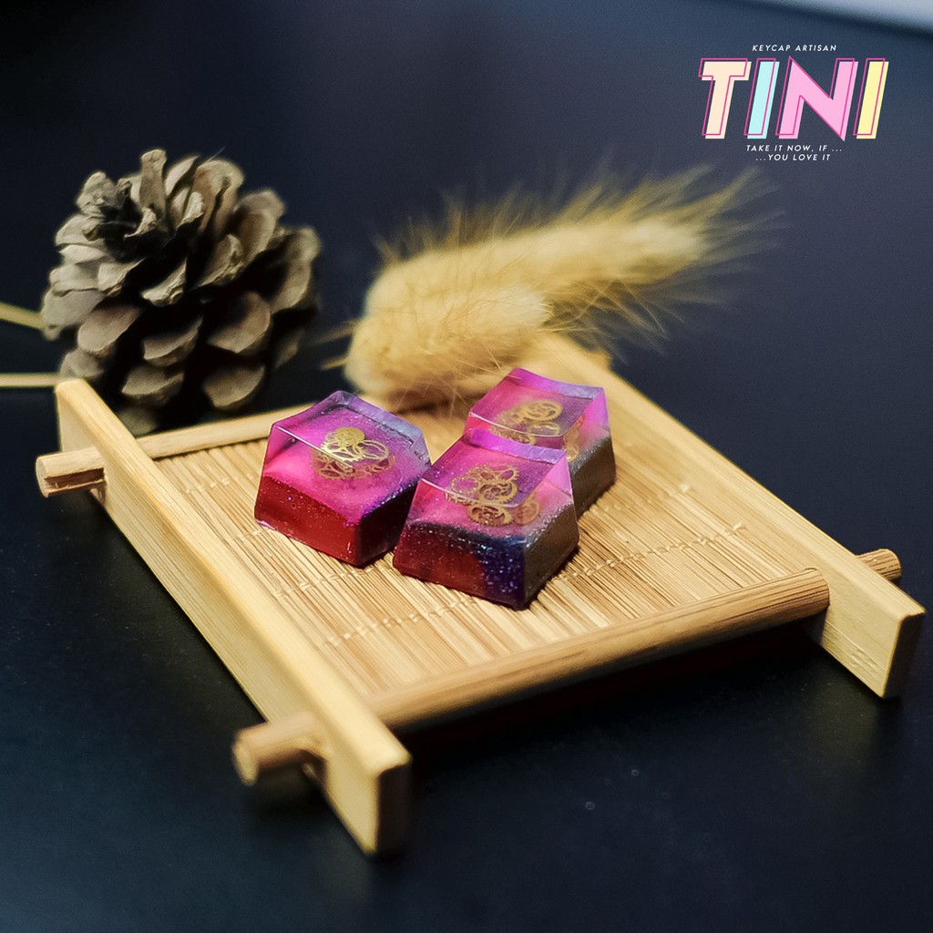 Keycap Resin vũ trụ bánh răng đỏ tím - OEM Cherry MX