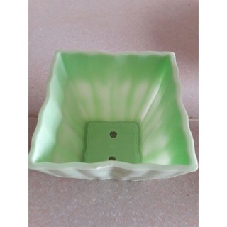 Chậu vuông sọc 10cm