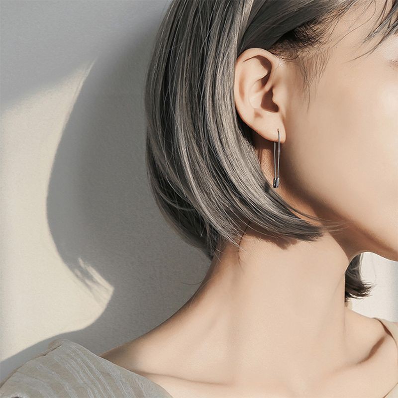 Bông Tai Nữ Trang Dáng Dài Tạo Hình Kim Băng Độc Đáo