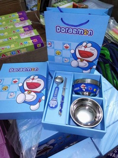 Set bát ăn Hello Kitty - Mèo máy Doremon 