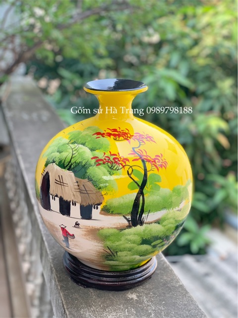Bình hút tài lộc gốm sơn mài Bát Tràng vẽ hoạ tiết làng quê Việt Nam cao 32cm