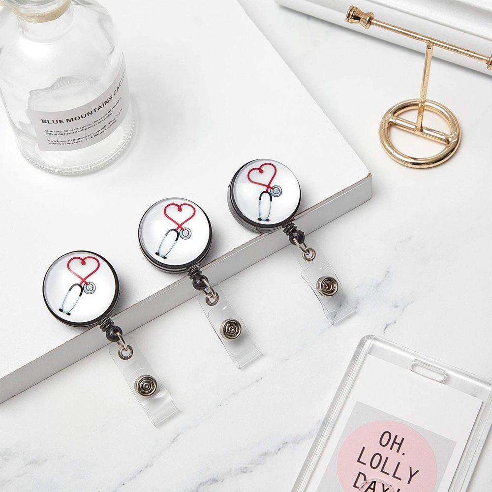 1 Kẹp Giữ Thẻ Tên / Thẻ ID Hình Cá Sấu