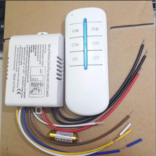 Công tắc điều khiển từ xa 4 cổng (4 kênh ,4 đèn) sóng RF xuyên tường,công tắc không dây