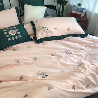 Set Lụa thêu Nụ Hoa Hồng cao cấp