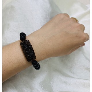 Vòng tay tỳ hưu đá obsidian