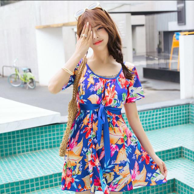 Bộ Đồ Bơi Kín Đáo Cho Phụ Nữ Trung Niên 200kg | BigBuy360 - bigbuy360.vn