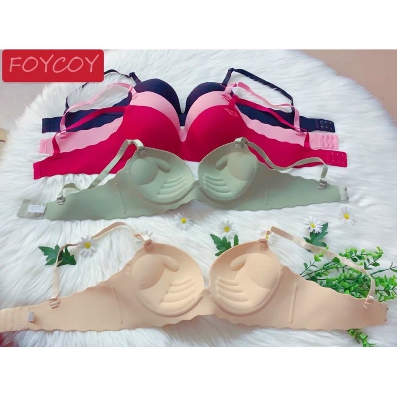 ÁO ĐÚC IN HÌNH ĐÔI MÔI-ĐỆM BÀN TAY NÂNG NGỰC