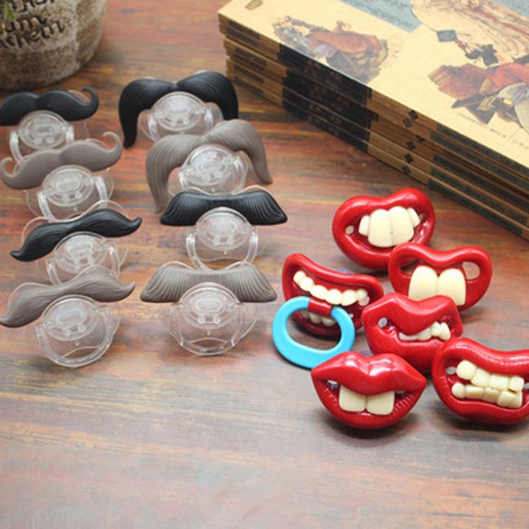 Cho bé bú núm vú giả Prank Núm vú giả mới lạ Trẻ em so sánh Núm vú giả Núm vú giả Núm vú giả