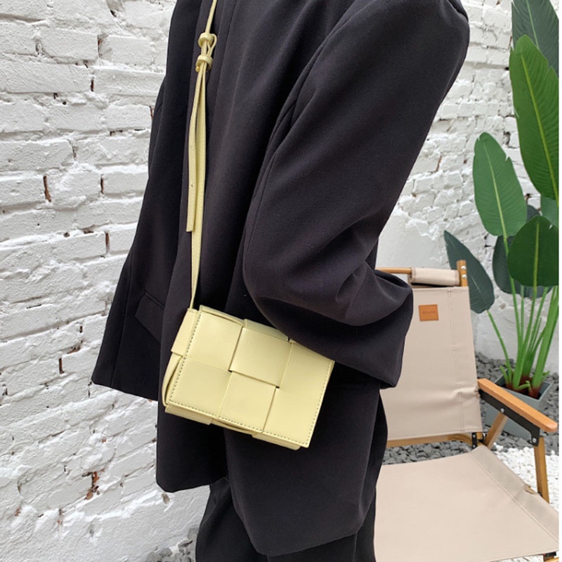 Túi đeo chéo IELGY dáng vuông nhỏ thiết kế dệt thủ công thời trang đơn giản dành cho nữ