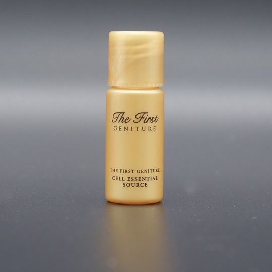 Chai Nước Thần Ohui The First Cell Essential Source Tinh Chất Tế Bào Mầm Trẻ Hóa Làn Da 5ml