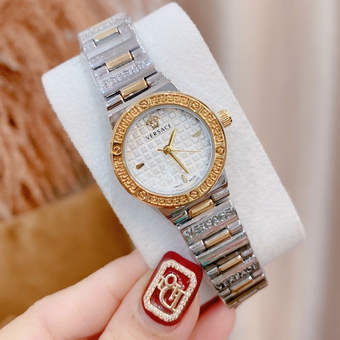 Đồng hồ thời trang nữ đeo tay VERSACE dây thép không gỉ mạ vàng mặt đính đá cao cấp chống nước chống xước