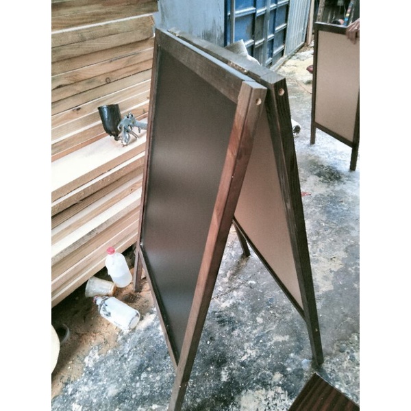 BẢNG ĐEN MENU 2 MẶT TẶNG BẢNG TREO MINI 60*1m màu nâu