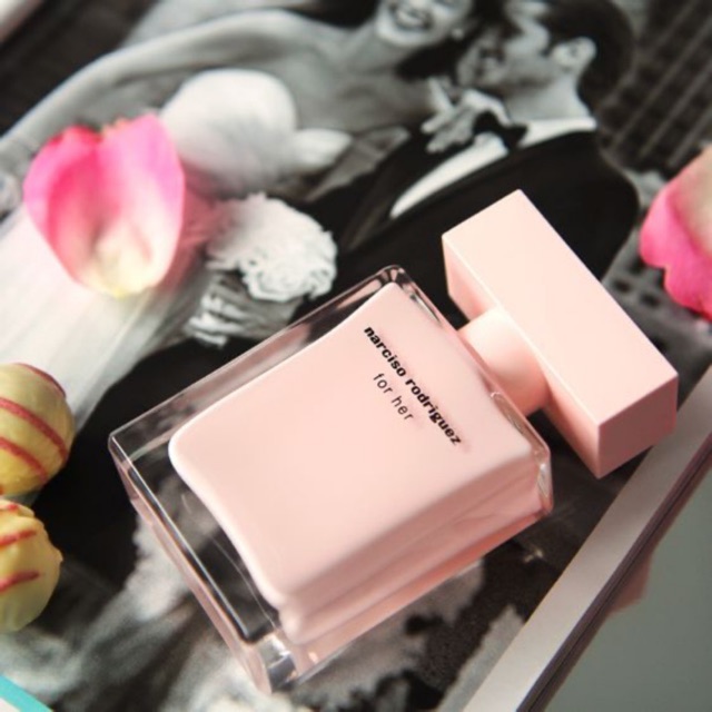 N.H NỮ NARCISO RODRIGUEZ FOR HER -EDP 50ml