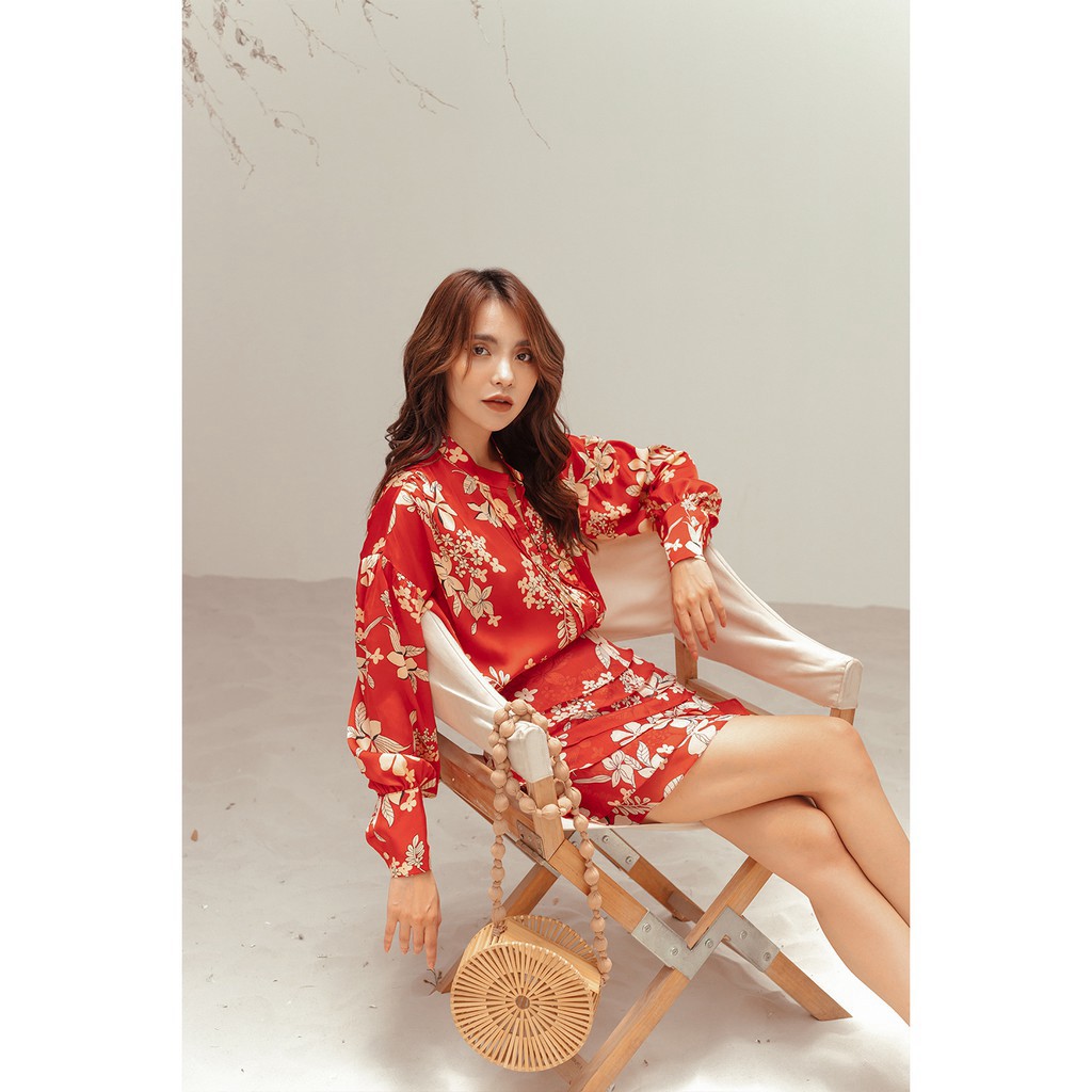 [Mã WABRLOW5 giảm 15% đơn 300K] Chân váy lụa ngắn họa tiết JAC0010 92WEAR | BigBuy360 - bigbuy360.vn