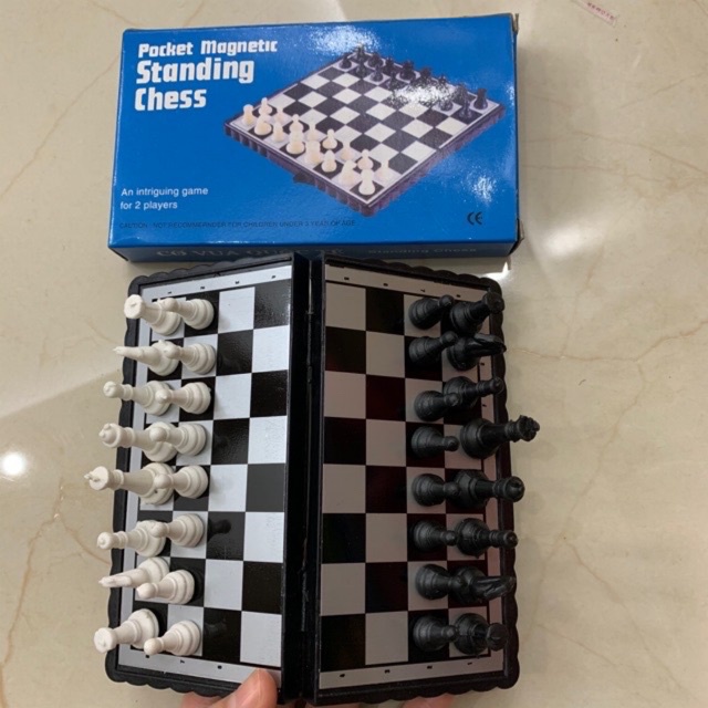 Bộ cờ vua nam châm mini loại nhỏ kích thước 15x15cm