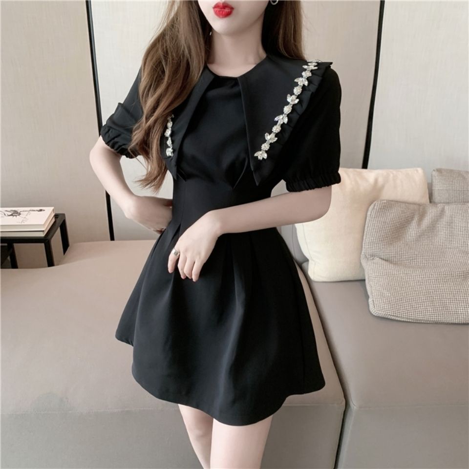 Váy Chữ A Ngắn Màu Trắng Thời Trang Mới