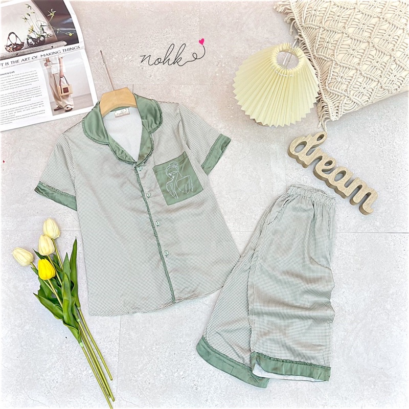 Bộ lụa nohk áo ngắn quần lửng màu kẻ siêu đẹp trang nhã bộ lụa cao cấp bộ mặc nhà đẹp