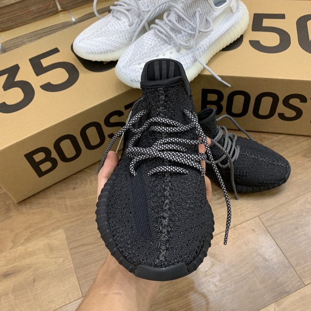 | New + Ảnh Thật | Giày Yeezy V2 350 Trắng Đen Full phản quang | BigBuy360 - bigbuy360.vn