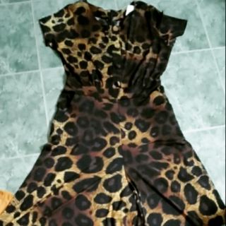 Jum Lững ống rộng