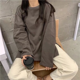 Áo thun dài tay xẻ tà