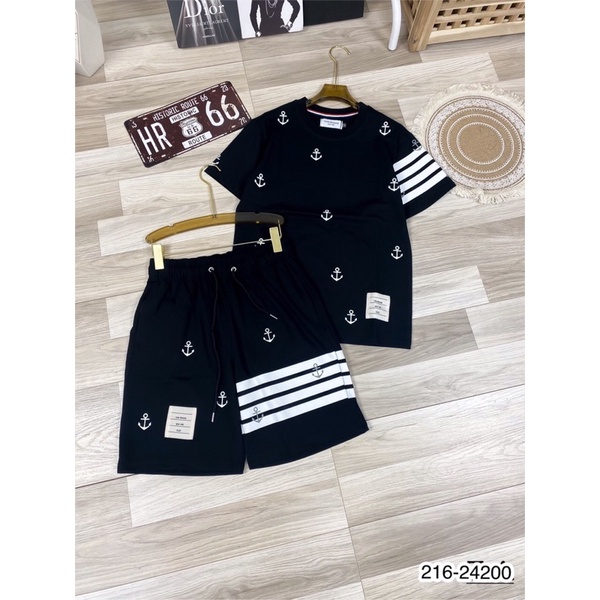 Bộ Quần Áo Thom Browne Mỏ Leo Cho Nam - Bộ Thể Thao Nam Thom Viền Tay Siêu Hot