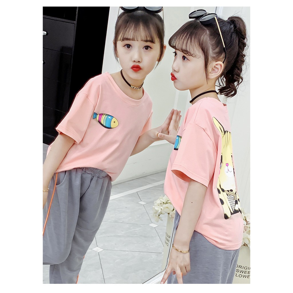 Áo thun bé gái đến size đại. Áo phông bé gái size đai từ 20 -50kg họa tiết mèo xinh sau lưng AG902