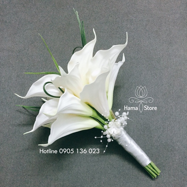 [GIAM8KFOLLOWER]- BÓ HOA CƯỚI CẦM TAY CÔ DÂU VỚI HOA RUM CALLA LILY THEO PHONG CÁCH HIỆN ĐẠI TẶNG KÈM CÀI ÁO CHÚ RỂ