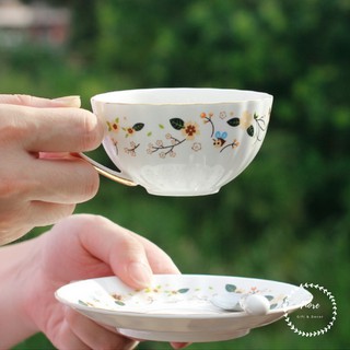 Tách trà kiểu Anh Bee Garden - bộ cốc kèm đĩa sứ xương viền vàng, tách uống trà - cafe cao cấp