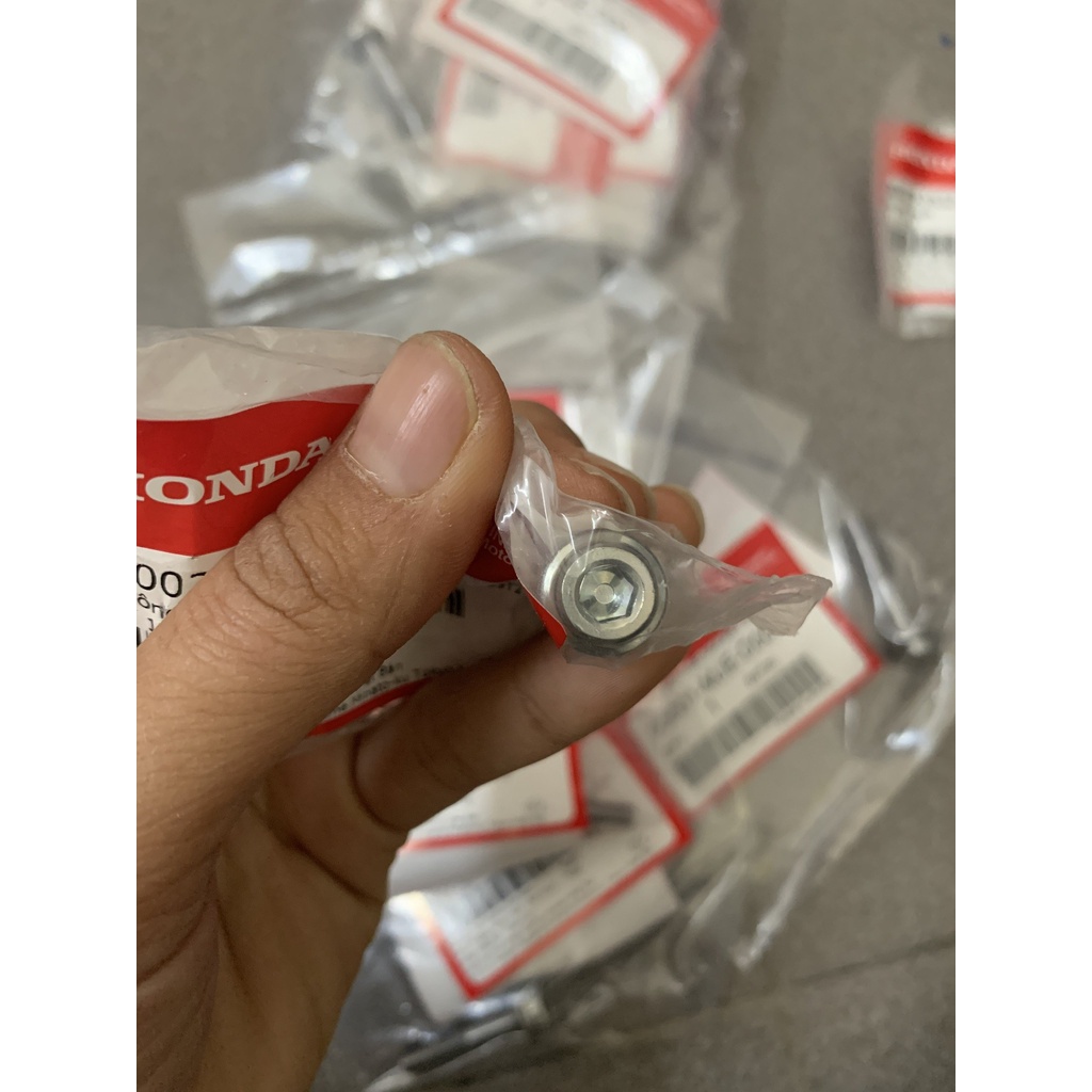 bộ ốc máy (10 con nồi) (8 con qua lăng) (2 đuôi cá) Cub 125 lên cho xe Future 125 future neo 125 hàng chính hãng