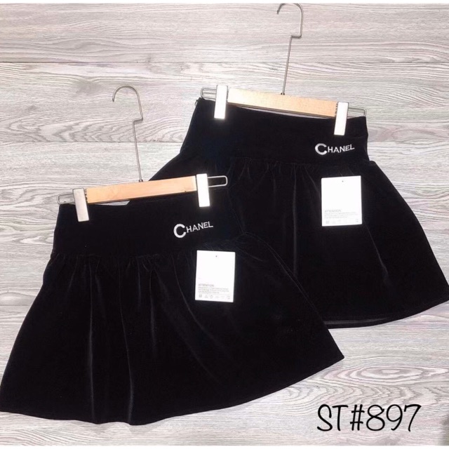 Chân váy xoè nhung only 130k