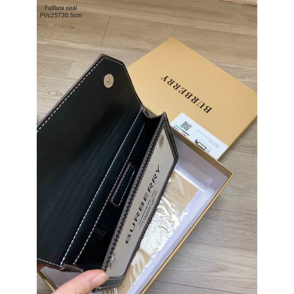 Túi Burberry size 20.5cm fullbox