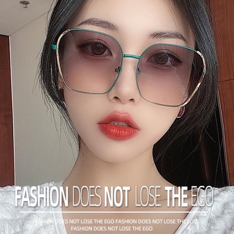 Kính Mát Gọng Vuông Chống Tia UV Thời Trang Hàn Quốc Cho Nữ