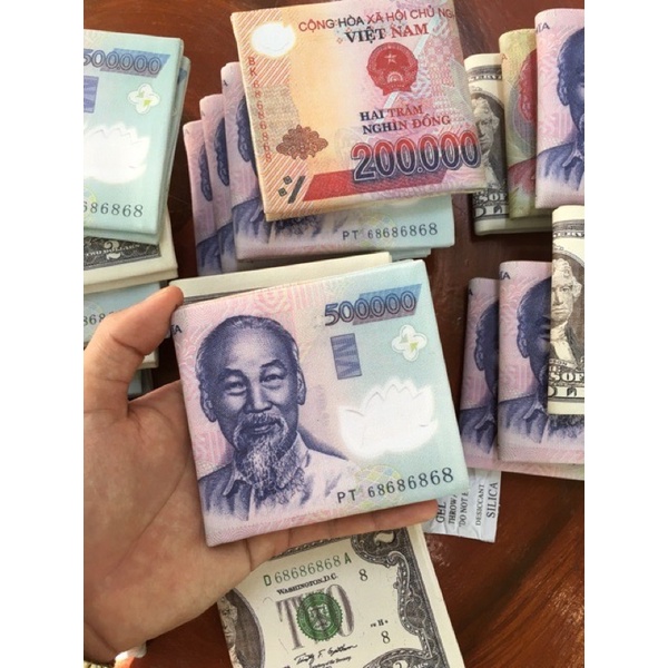 Ví in hình Dolla thời trang cá tính