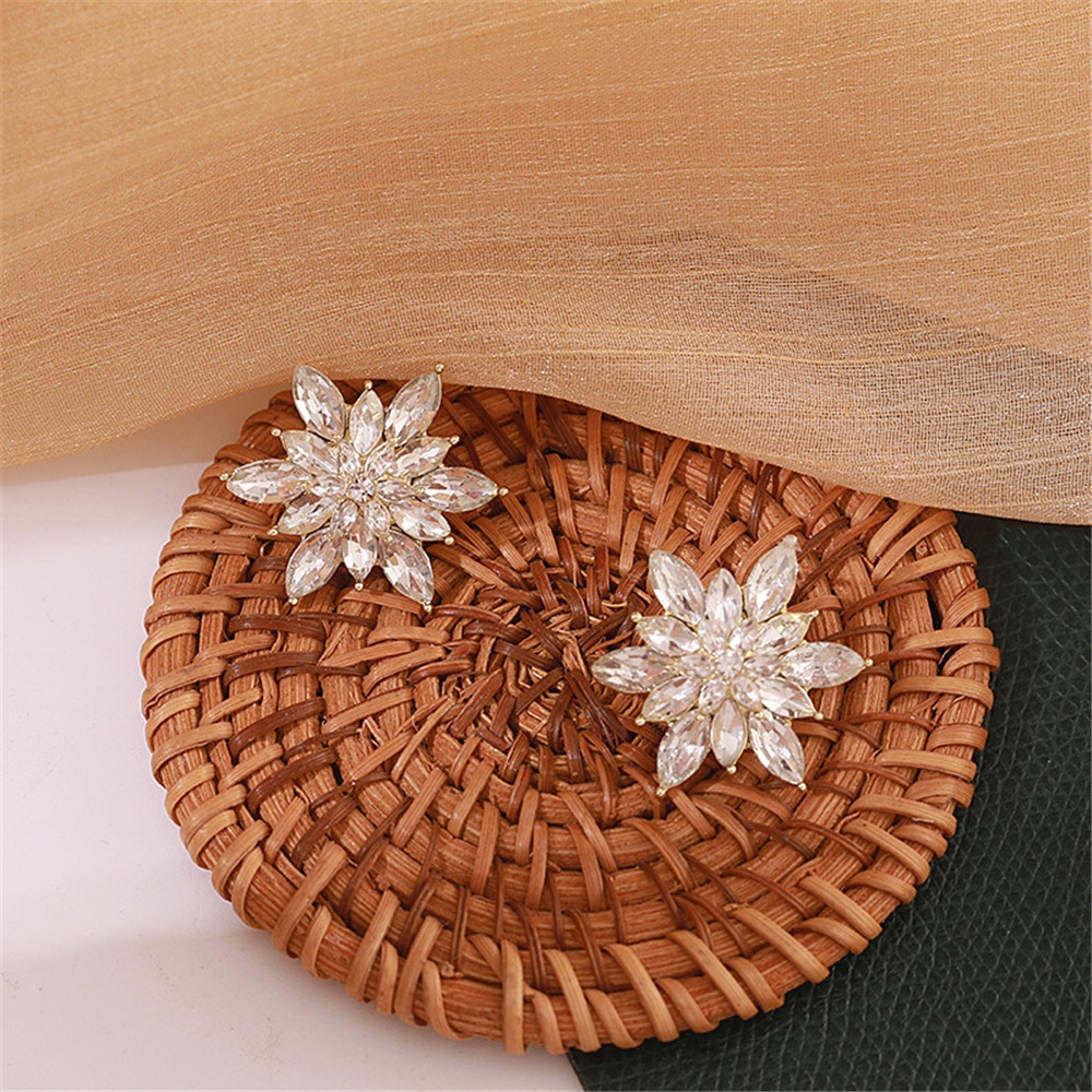 Khuyên Tai Hình Hoa Tuyết Pha Lê Phong Cách Hàn Quốc Kiểu Mới 2022