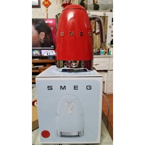 Ấm siêu tốc Smeg KLF04 có điều chỉnh nhiệt độ [Hàng Đức chính hãng]