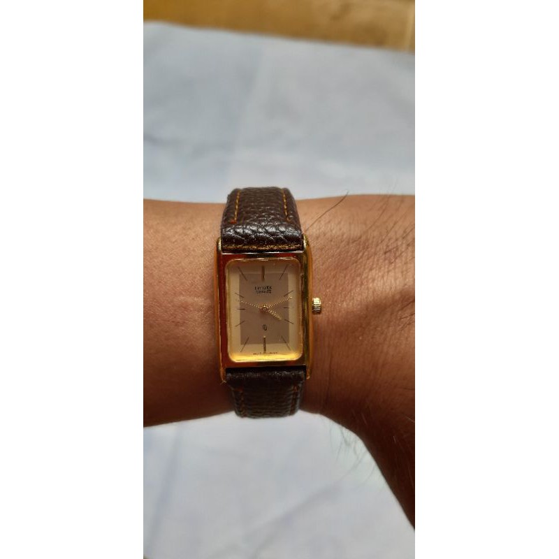 Đồng hồ citizen Nữ hàng si