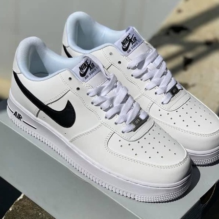 Giày thể thao AF1 vệt đen nam nữ, Giầy sneaker AIR FORCE 1 trắng tích đen bản mới hot hit dễ phối đồ