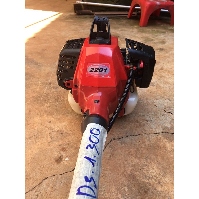 Máy cắt cỏ nhật bãi shindawa