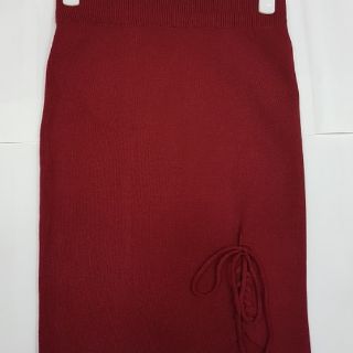 Chân váy len Quảng châu