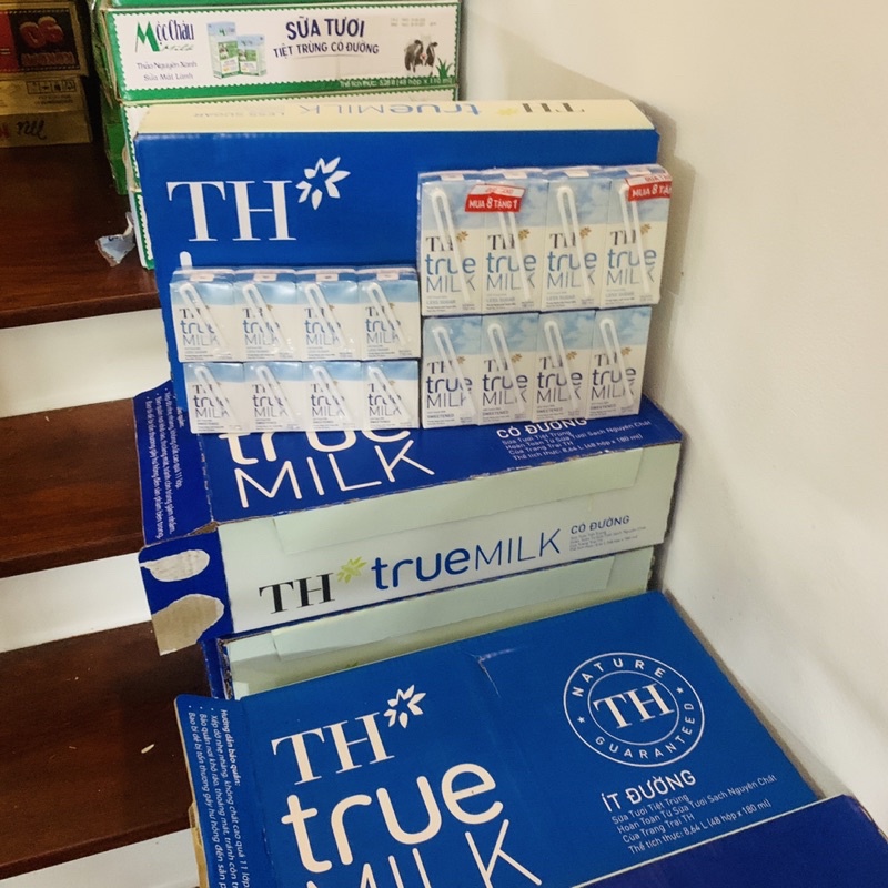 Vỉ 4 Hộp Sữa TH True Milk Hộp 110ml-180ml Có Đường/Ít đường