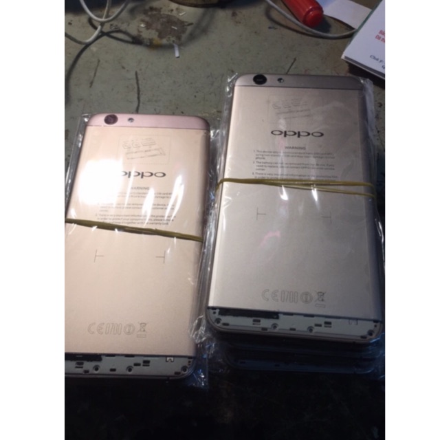 Combo bộ vỏ oppo F1s ( vỏ + xương) + phím home + loa trong+ màn hình