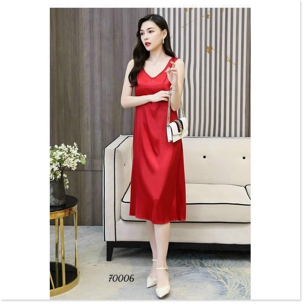 ĐẦM SATIN HỌA TIẾT TRƠN NHƯNG KHÔNG KÉM PHẦN SANG TRỌNG THỜI TRANG MỚI KME