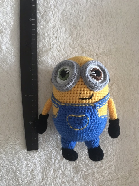 Búp bê Minion Bob