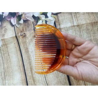 Lược tròn chải tóc