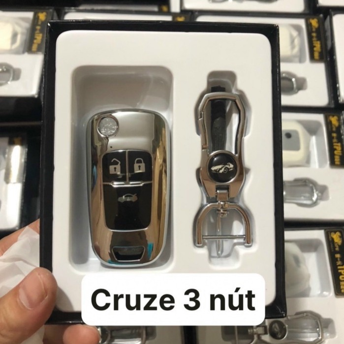 Ốp Chia Khóa Tráng Gương Xe Cruze, Spark ... kèm móc treo