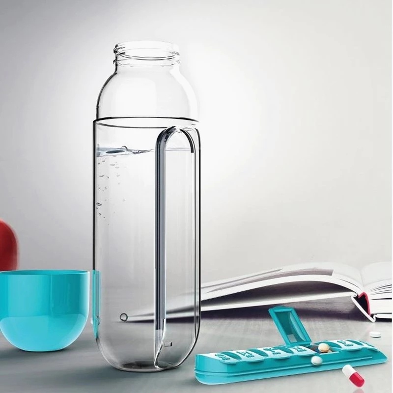 Bình Đựng Nước Thể Thao 600ml Kèm Hộp Đựng Thuốc 7 Ngăn Tiện Dụng