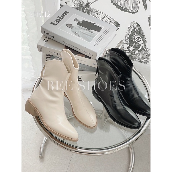 BEESHOES - BOOT DA MỀM MŨI VUÔNG - BOOT ĐẾ TRỤ CAO 4CM CÓ SẴN MÀU ĐEN - KEM 211012